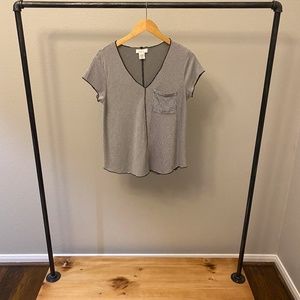 Diagnal Stripped Shirt- t-shirt, front pocket